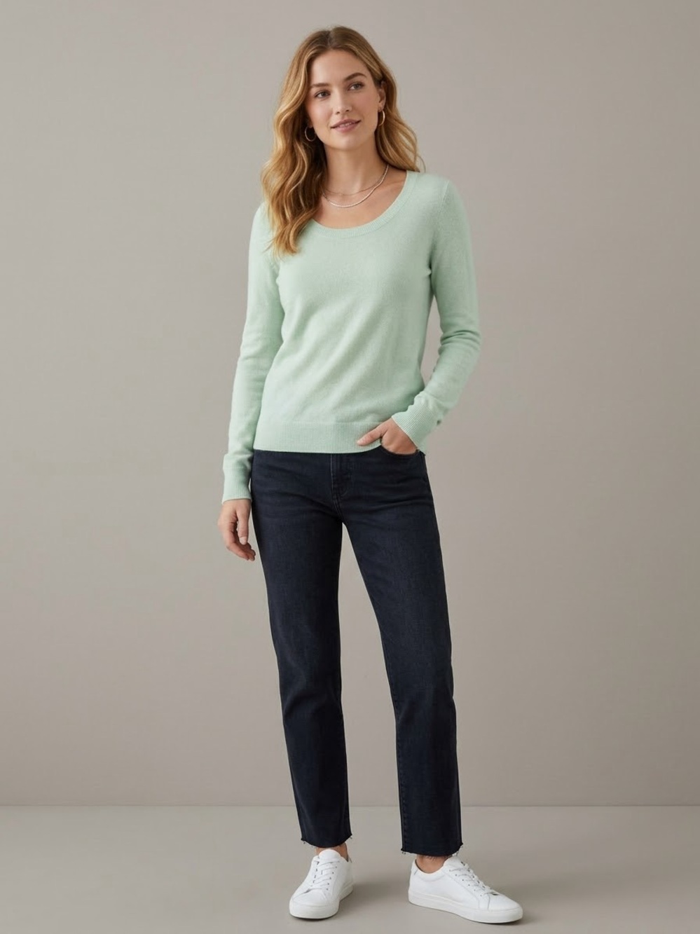 Vince Mint Green 100% Cashmere Scoop Neck Knit Sweater L